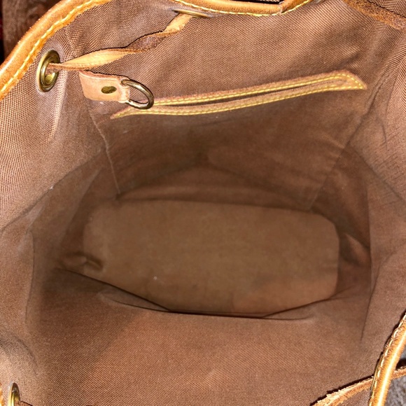 (SOLD) Louis Vuitton Montsouris MM - Picture 7 of 13